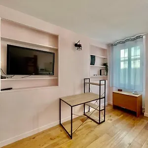 Charming Studio Near The Old Port Appartement Marseille